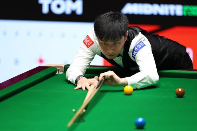 1746360411914006471.jpg (体育)(1)斯诺克——世锦赛:赵心童晋级半决赛XxjpseC007016_20250501_PEPFN0A001.jpg