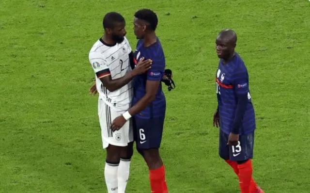 开云体育APP下载-法国打破魔咒博格巴们当记一功 卫冕还需走回老路