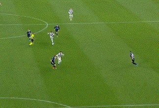 1649022935022080931.gif 动画 (2003).gif