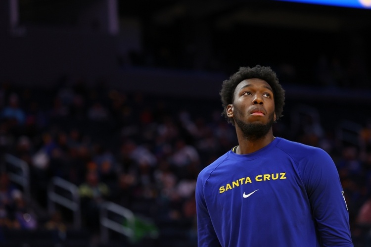 开云体育APP下载-阿里纳斯：勇士王朝终结在榜眼签水了 它本该是你现在的建队基石